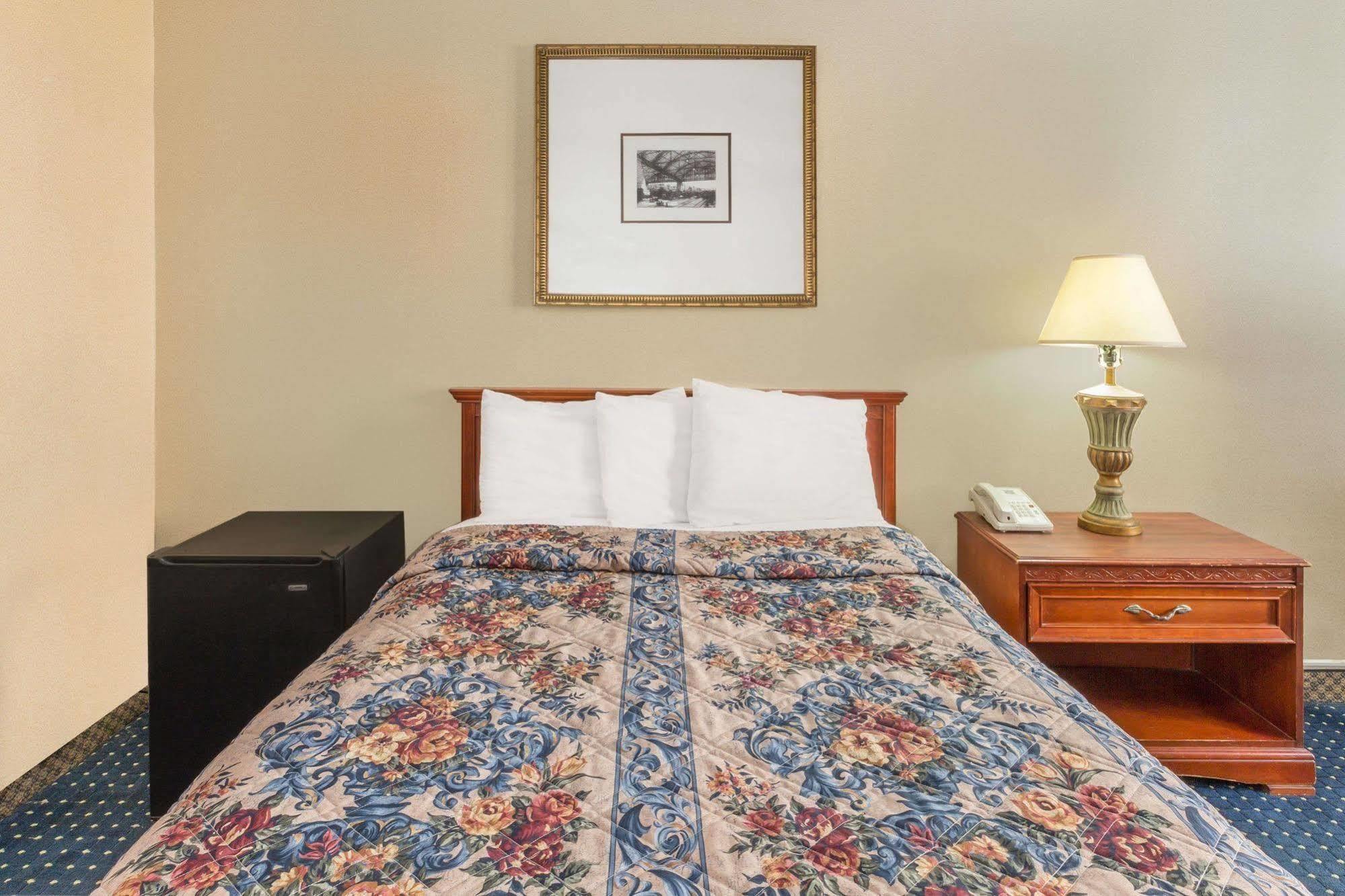 Knights Inn Overland Park Mission Zewnętrze zdjęcie